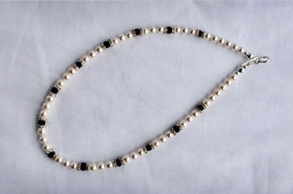 3 pearl necklace